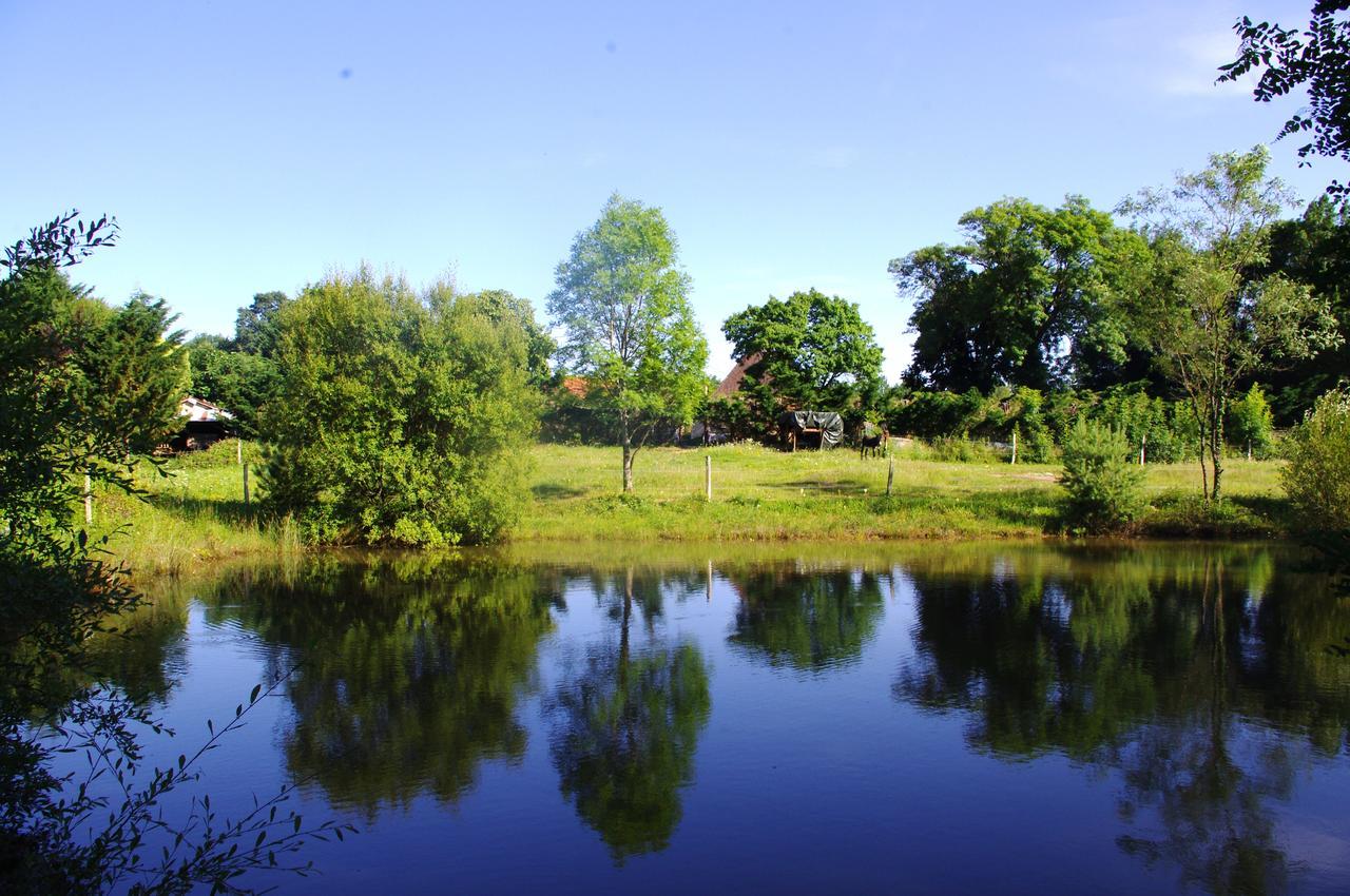 Lacropte Domaine De Potofayol Bed & Breakfast エクステリア 写真